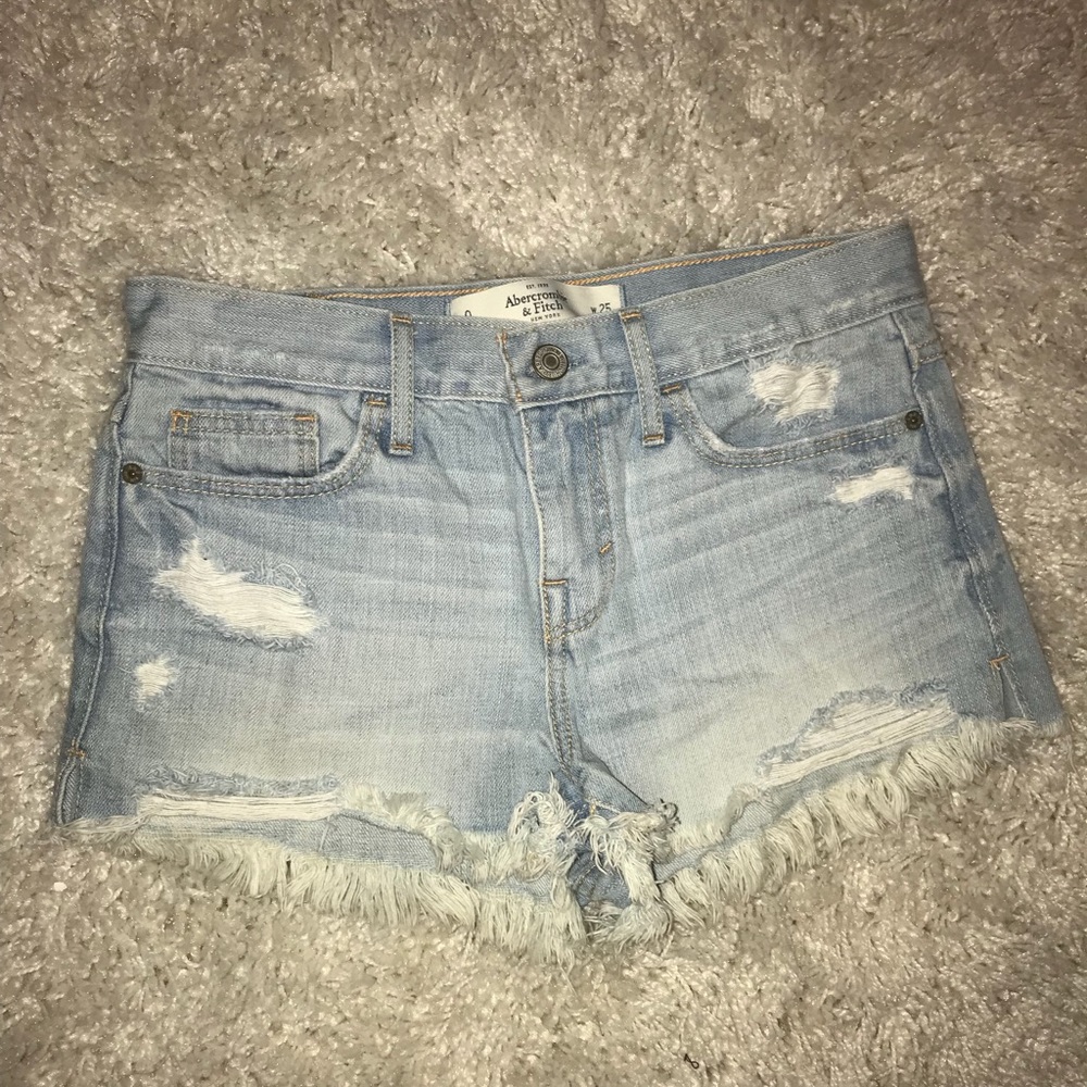 High rise Abercrombie shorts